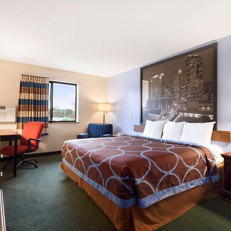 Super 8 By Wyndham Charlotte University Extérieur photo